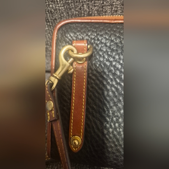 Dooney & Bourke Vintage Crossbody - Picture 5 of 14